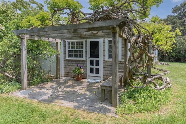 40 Scotchmans Ln, West Tisbury, MA 02575 - view of outdoor structure with a pergola