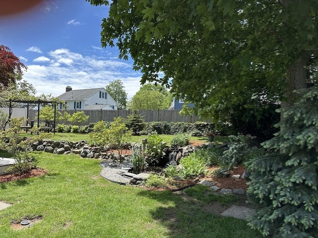 40 Elmwood Cir, Peabody, MA 01960 - view of yard