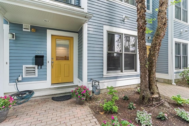 26-B Lake St Unit 26B, Somerville, MA 02143 - view of doorway to property