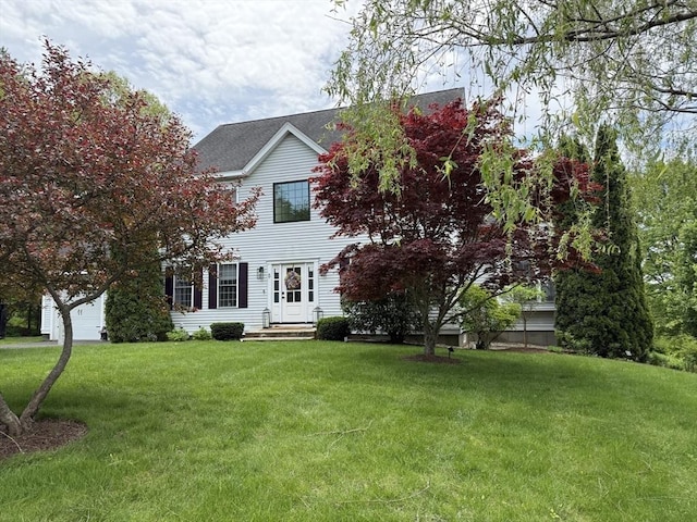 5 Cortland Dr, Hudson, MA 01749 - view of front of property featuring a front lawn