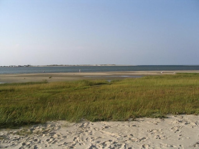 view of water feature featuring a rural view