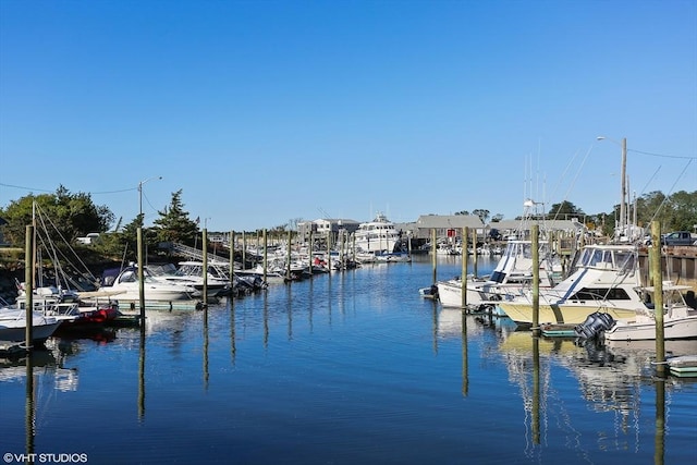 dock area featuring a water view