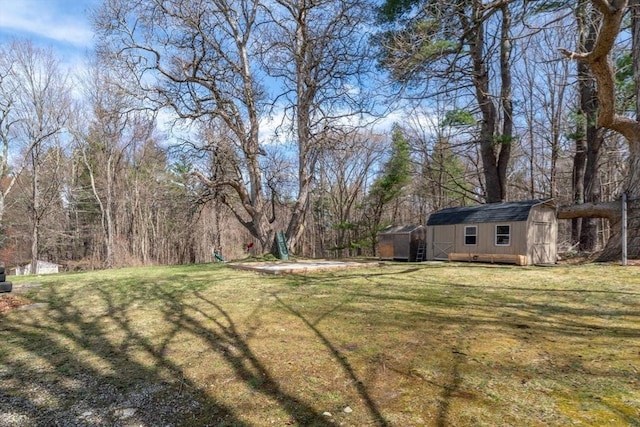 400 N Woodstock Rd, Southbridge, MA 01550 - view of yard featuring an outbuilding and a storage unit