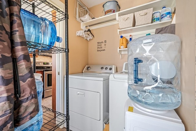 400 N Woodstock Rd, Southbridge, MA 01550 - laundry room with washer and clothes dryer and laundry area