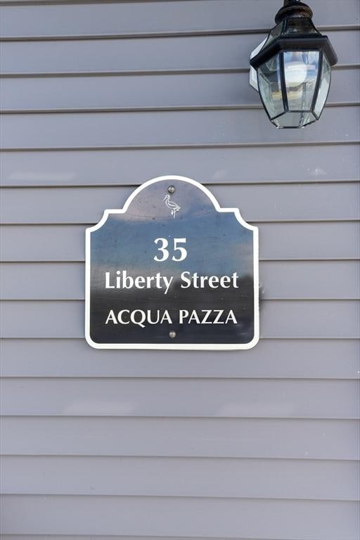 35 Liberty St, Salisbury, MA 01952 - exterior view