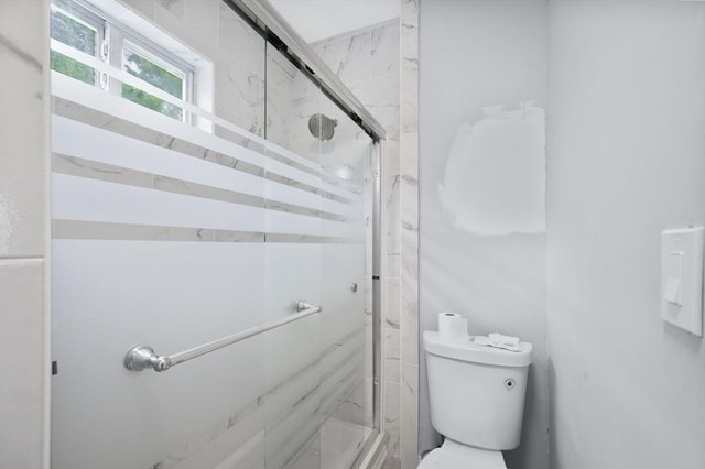 14-18 Florence St, Leominster, MA 01453 - bathroom with a stall shower and toilet