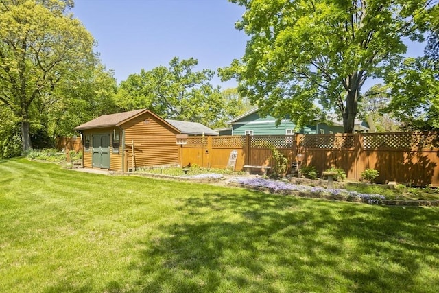 198 Mountain View Dr, Holyoke, MA 01040 - view of yard with an outdoor structure