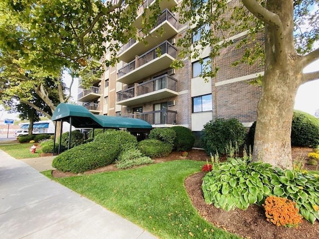 164 Galen St Unit 65, Watertown, MA 02472 - view of apartment building / complex