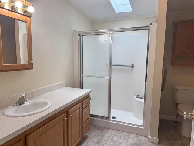 21 Deer Run, Brookfield, MA 01506 - bathroom with a skylight, a shower stall, toilet, vanity, and crown molding