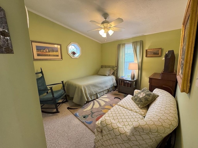 21 Deer Run, Brookfield, MA 01506 - bedroom featuring carpet floors, crown molding, ceiling fan, and lofted ceiling