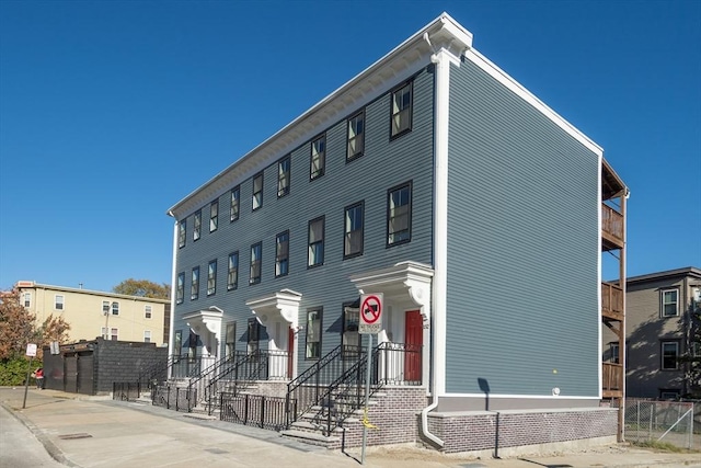 152 Pleasant St, Boston, MA 02125 - view of property