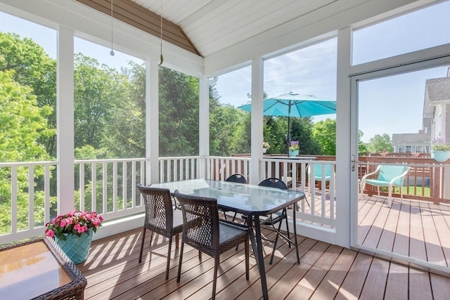 15 Herrick Dr Unit 15, Methuen, MA 01844 - sunroom featuring lofted ceiling and outdoor dining area