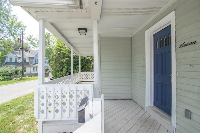 7 Dewey Ave, East Longmeadow, MA 01028 - view of porch