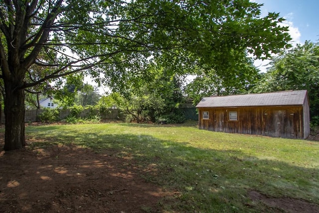 7 Dewey Ave, East Longmeadow, MA 01028 - fenced backyard featuring an outdoor structure