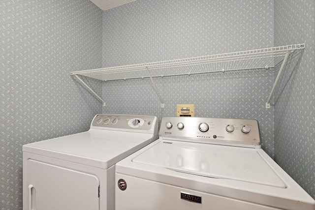 126 Willard St Unit D, Lowell, MA 01850 - washroom featuring wallpapered walls and washing machine and dryer