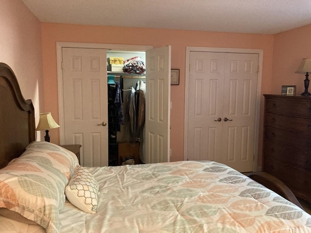 2 Summit Dr Unit 18, Reading, MA 01867 - bedroom with two closets