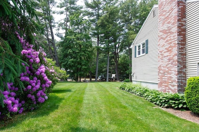 4 Morningside Dr, Beverly, MA 01915 - view of grassy yard