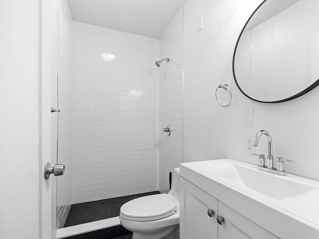 9-11 Edmunds St, Cambridge, MA 02140 - full bathroom featuring tiled shower, toilet, and vanity