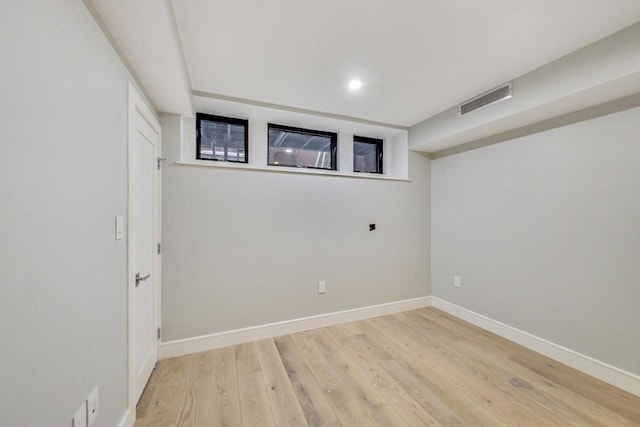 empty room featuring light hardwood / wood-style flooring