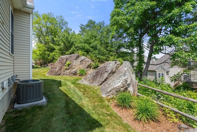 41 Edward Dr Unit 41, Grafton, MA 01536 - view of grassy yard
