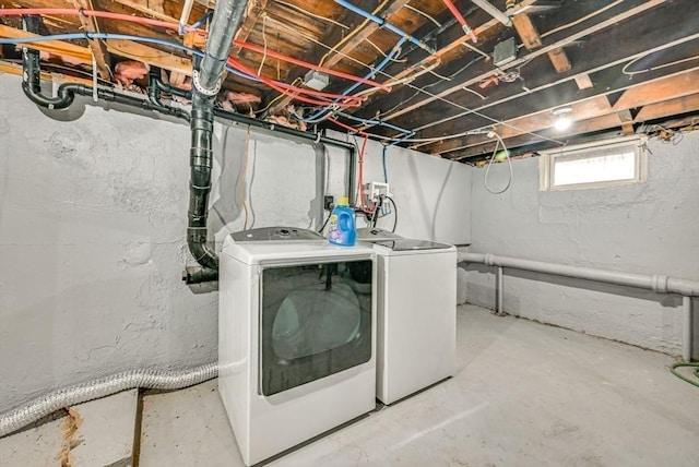 44 Georgetown St, Springfield, MA 01104 - basement featuring washer and clothes dryer