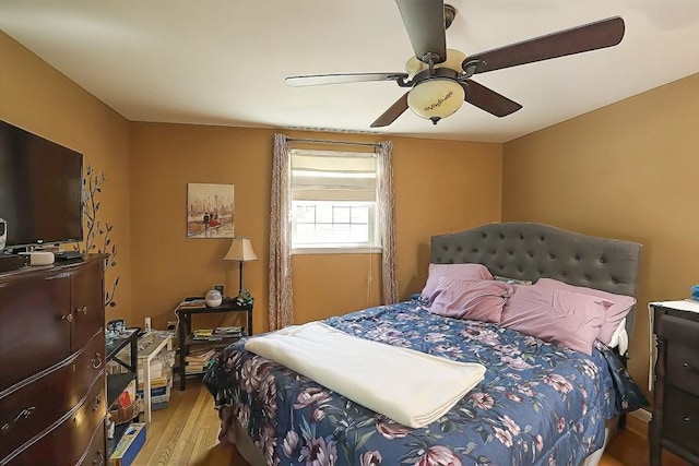 1 Redgate Ln, Holden, MA 01520 - bedroom with wood finished floors and a ceiling fan