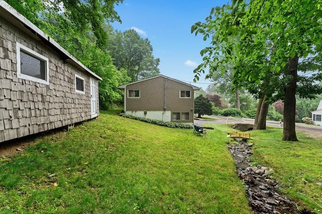 44 Drexel St, Worcester, MA 01602 - view of grassy yard