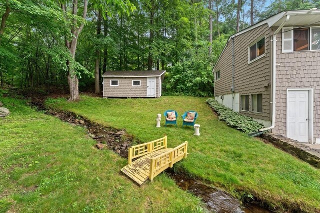 44 Drexel St, Worcester, MA 01602 - view of grassy yard
