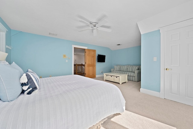 bedroom featuring ceiling fan and carpet floors