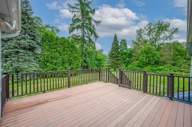 21 Nourse St, Westborough, MA 01581 - wooden deck with a yard