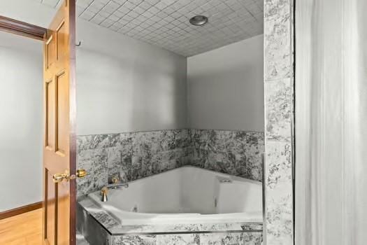 120 Hatchfield Dr, Brockton, MA 02301 - bathroom featuring a jetted tub