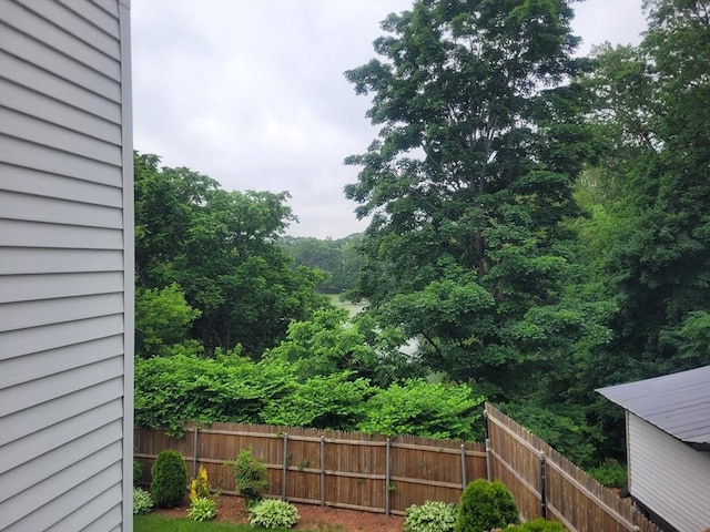 436 Brown St, Attleboro, MA 02703 - view of yard