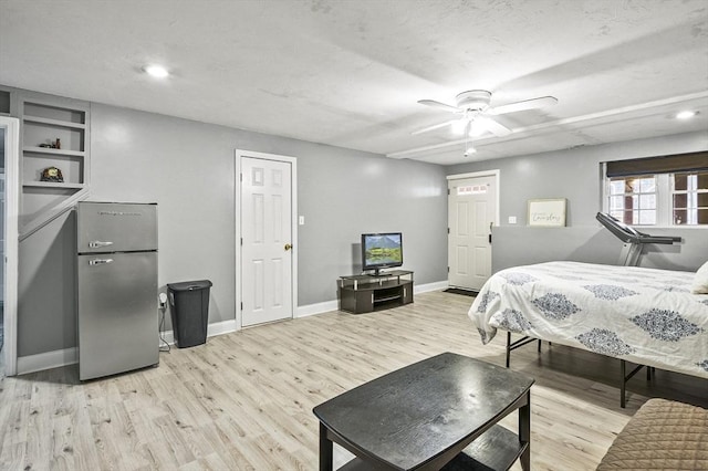 bedroom featuring baseboards, light wood finished floors, recessed lighting, and a ceiling fan