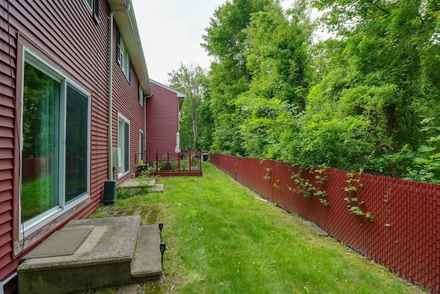 280 Elm St Unit 26, Marlborough, MA 01752 - view of yard