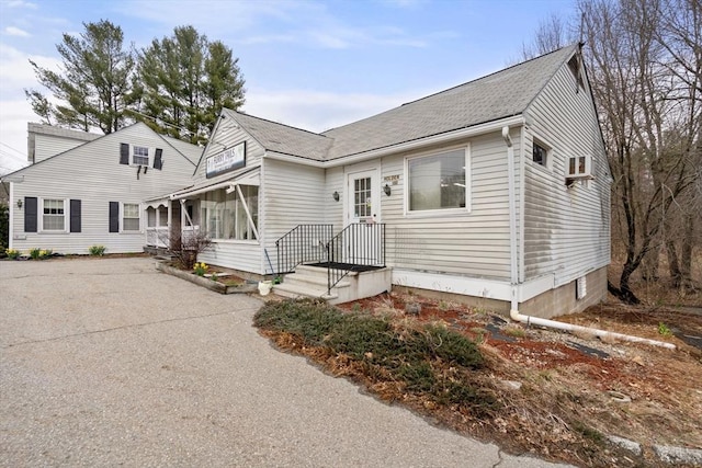 160 Shrewsbury St, Holden, MA 01520 - view of front of house