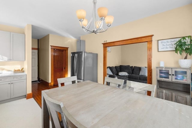 dining room featuring an inviting chandelier