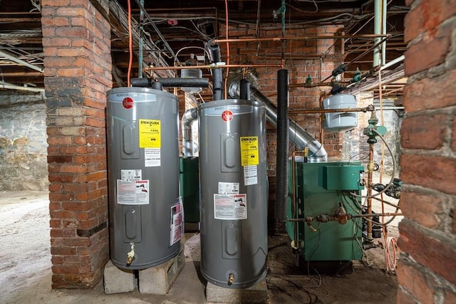 42 Middlesex St, Chelmsford, MA 01863 - utilities with water heater and a heating unit