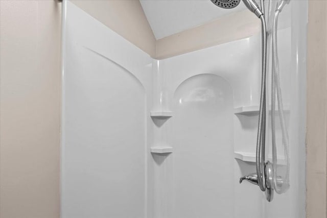 35 E Glen Dr, Westfield, MA 01085 - bathroom view of a shower