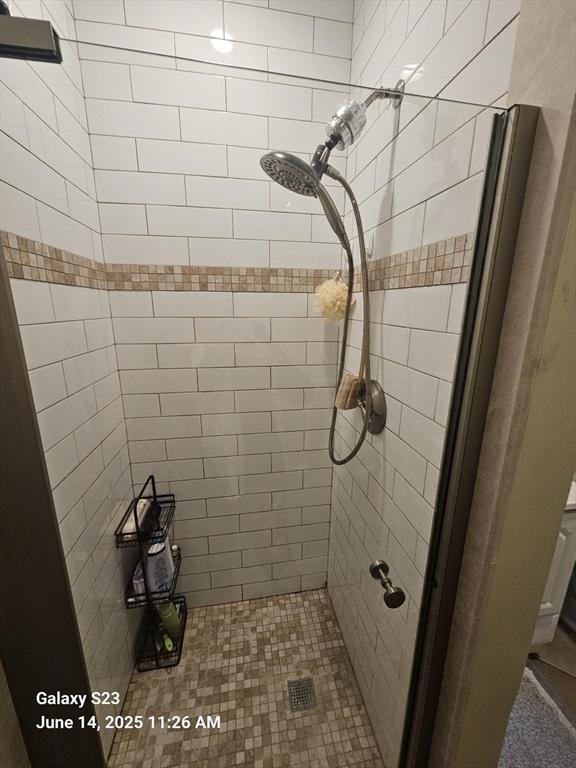6 Stillman Pl, Boston, MA 02113 - full bathroom featuring a shower stall