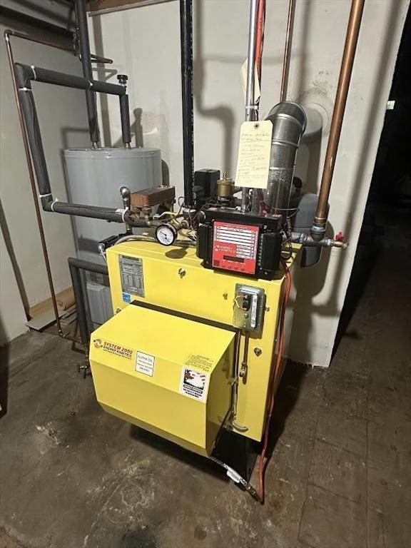 330 Chapin St, Ludlow, MA 01056 - utilities featuring water heater
