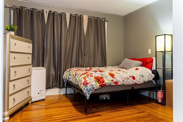 58-60 Virginia St, Springfield, MA 01108 - bedroom with wood finished floors