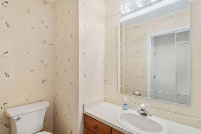 79 Brookdale Cir Unit 79, Shrewsbury, MA 01545 - bathroom with vanity and toilet