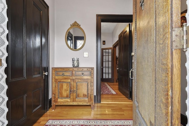 97 Livingston Ave, Lowell, MA 01851 - entrance foyer with light wood-type flooring