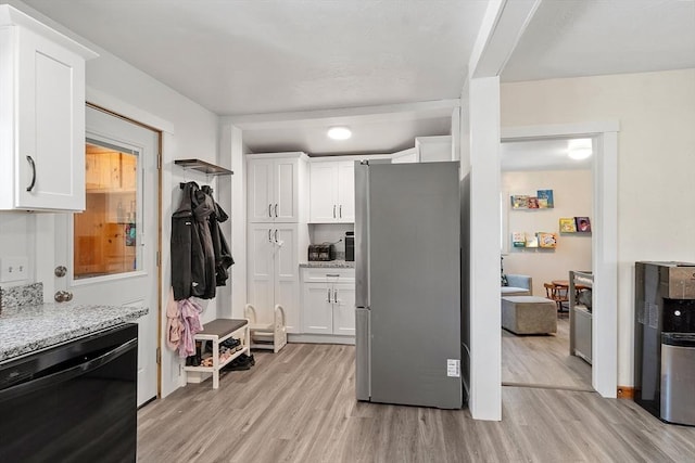 mudroom featuring light wood finished floors