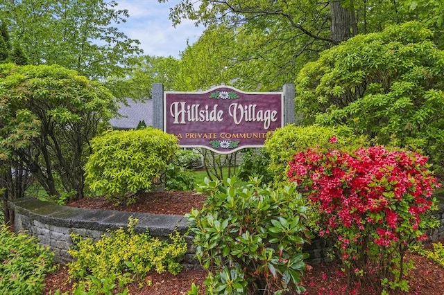 179 Hillside Village Dr Unit 179, West Boylston, MA 01583 - view of community sign