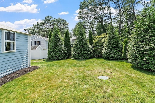 9 Crescent Ave, Lynnfield, MA 01940 - view of yard