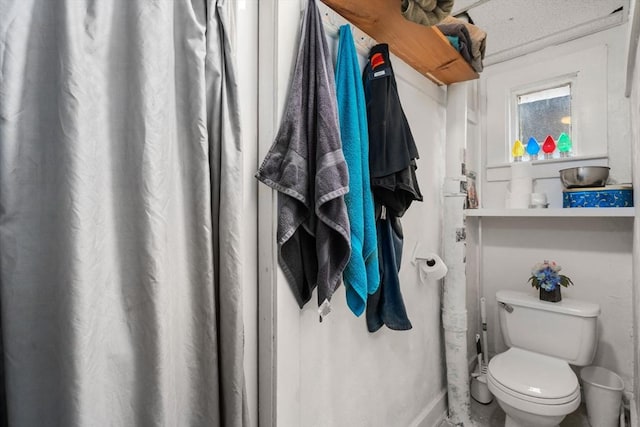 full bath featuring toilet