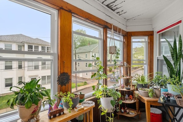 view of sunroom / solarium