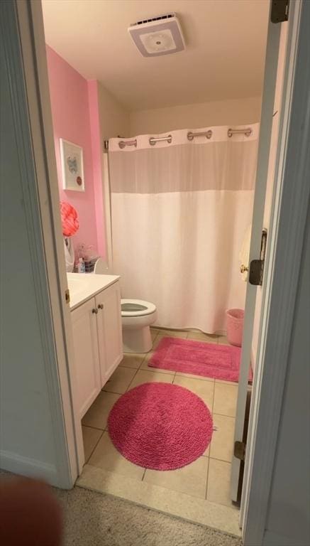 5 Lincoln Ln Unit 5, Grafton, MA 01536 - full bath with vanity, tile patterned flooring, curtained shower, and toilet