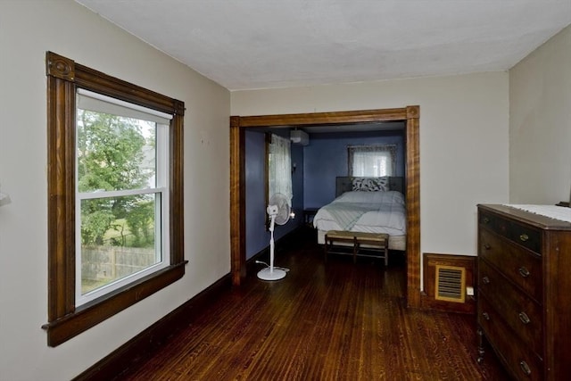 10 Dorchester, Springfield, MA 01109 - bedroom featuring wood finished floors